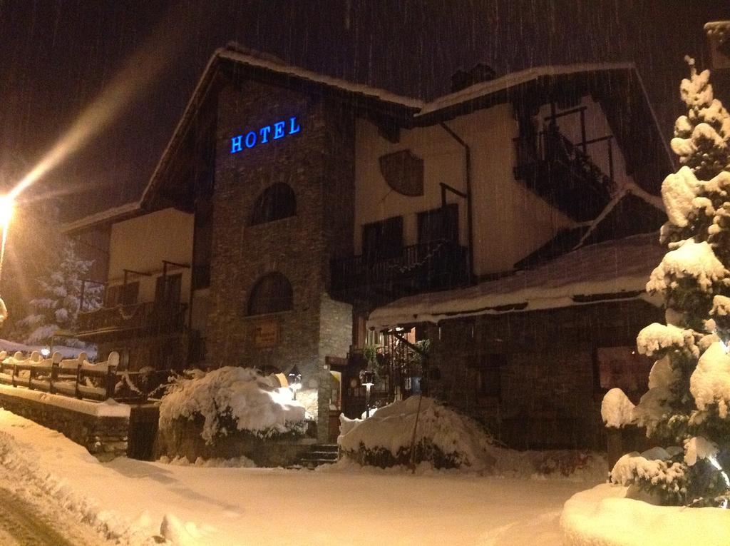 Hotel Chalet La Meridiana サン・ピエール エクステリア 写真